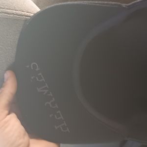 Hermes black snapback